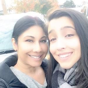 Meet your Posher, Rene